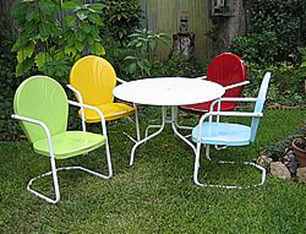 Picture of 1950 Retro Metal Patio Set